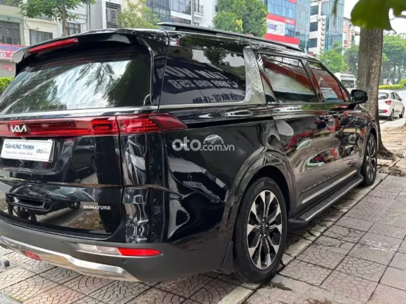Kia Carnival 3.5G Signature 2022 - Xe biển Hà Nội. Full lịch sử hãng