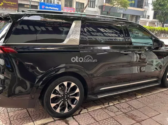 Kia Carnival 3.5G Signature 2022 - Xe biển Hà Nội. Full lịch sử hãng