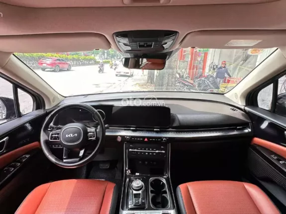 Kia Carnival 3.5G Signature 2022 - Xe biển Hà Nội. Full lịch sử hãng