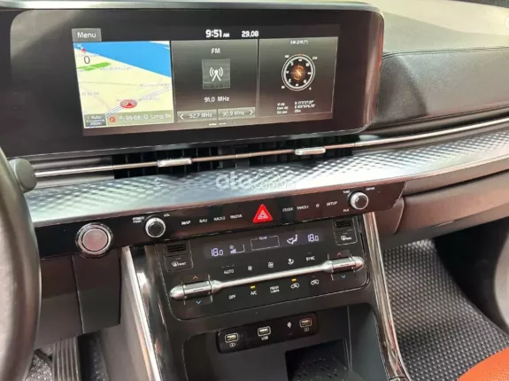 Kia Carnival 3.5G Signature 2022 - Xe biển Hà Nội. Full lịch sử hãng