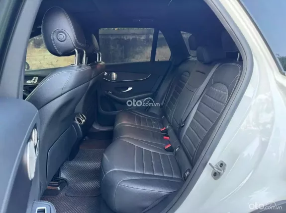 Mercedes-Benz GLC 300 4Matic 2021 - BAO ĐẬU BANK 70-90% (Ib Zalo tư vấn trực tiếp 24/7)