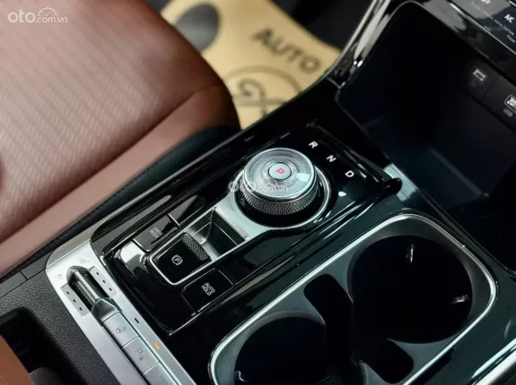 Kia Carnival 3.5G Signature 2022 - FULL XĂNG MODEL 2023