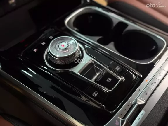 Kia Carnival 3.5G Signature 2022 - FULL XĂNG MODEL 2023
