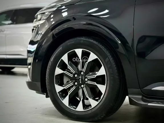 Kia Carnival 3.5G Signature 2022 - FULL XĂNG MODEL 2023