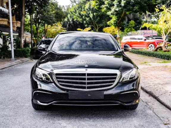 Mercedes-Benz E200 Exclusive 2019 - SIÊU LƯỚT SIÊU HOT