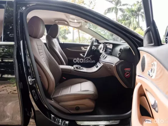 Mercedes-Benz E200 Exclusive 2019 - SIÊU LƯỚT SIÊU HOT