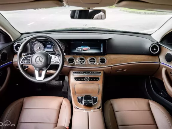 Mercedes-Benz E200 Exclusive 2019 - SIÊU LƯỚT SIÊU HOT