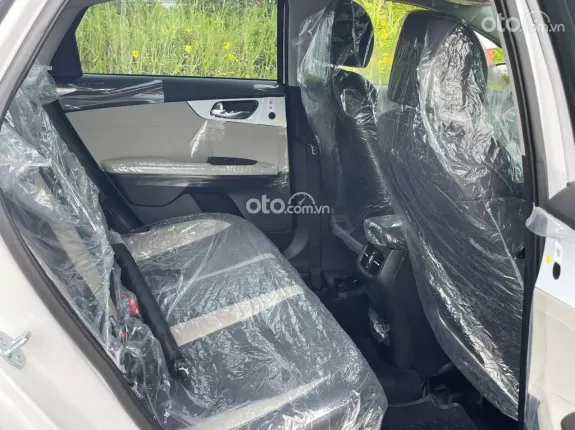 Kia K3 1.6 Luxury 2025 - Siêu lướt, tên tư nhân 1 chủ từ mới