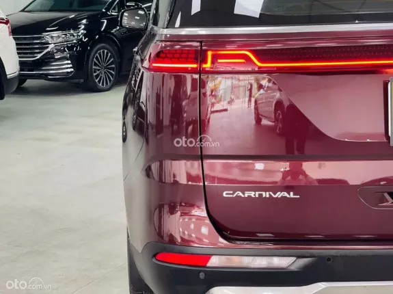 Kia Carnival 2.2D Premium 2022 - MODEL 2023 Siêu Lướt - Full lịch sử bảo dưỡng hãng