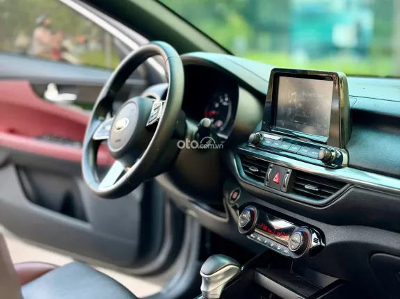 Kia Cerato 2.0 AT Premium 2021 - Model 2022, tư nhân chính chủ, options miên man