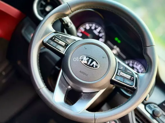 Kia Cerato 2.0 AT Premium 2021 - Model 2022, tư nhân chính chủ, options miên man