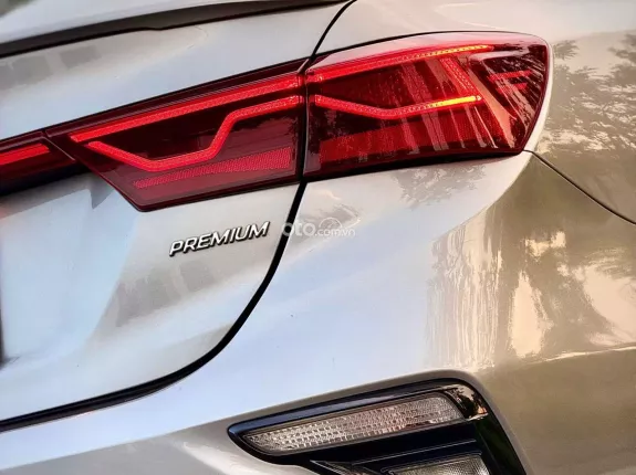 Kia Cerato 2.0 AT Premium 2021 - Model 2022, tư nhân chính chủ, options miên man
