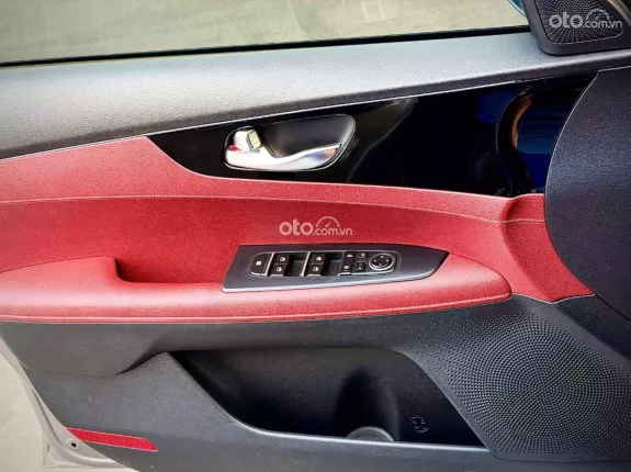 Kia Cerato 2.0 AT Premium 2021 - Model 2022, tư nhân chính chủ, options miên man