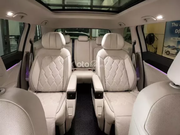 Volkswagen Viloran Luxury 2026 - 🎁 Giảm thêm tiền mặt & Tặng thêm phụ kiện khi liên hệ trực tiếp: 0979 753 204 Mr Thắng