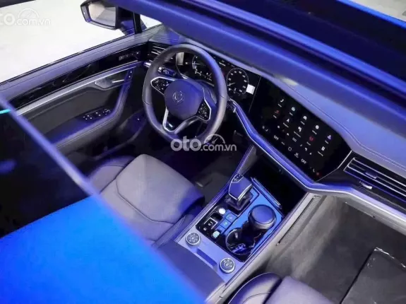 Volkswagen Touareg 2024 - 🎁 Giảm thêm tiền mặt & Tặng thêm phụ kiện khi liên hệ trực tiếp! LH: 0979 753 204 Mr Thắng