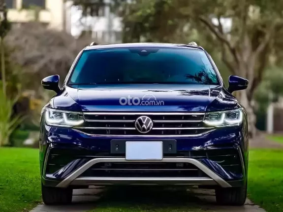 Volkswagen Tiguan Facelift 2023 - 🎁 Giảm thêm tiền mặt & Tặng thêm phụ kiện khi liên hệ trực tiếp: 0979 753 204 Mr Thắng