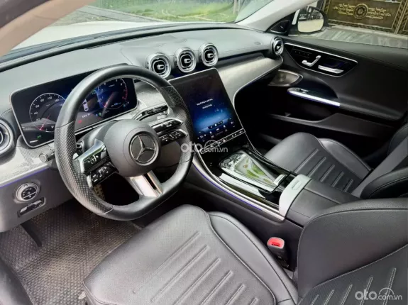 Mercedes-Benz C300 AMG 2022 - All New 2023 form mẫu mới