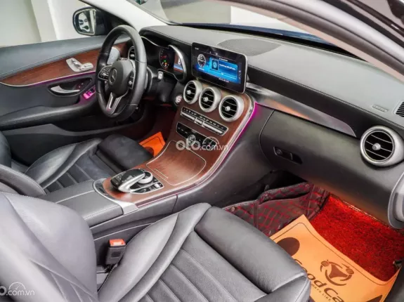 Mercedes-Benz C200 Exclusive 2021 - Black Edition siêu lướt cực đẹp