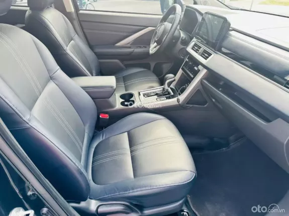 Mitsubishi Xpander Cross 1.5 AT 2022 - Salon xin được chào bán chiếc xe