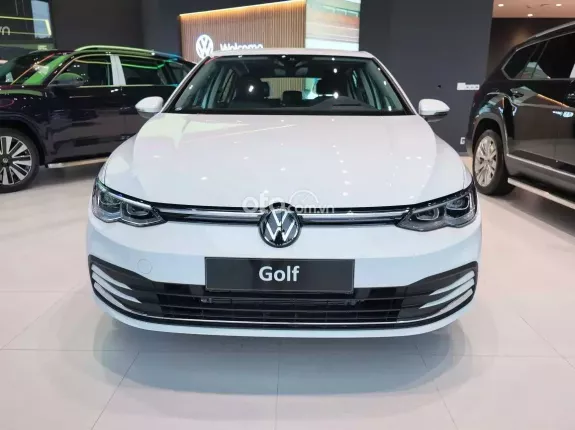 Volkswagen Golf 2024 - 🎁 Giảm thêm tiền mặt & Tặng thêm phụ kiện khi liên hệ trực tiếp! LH: 0979 753 204 Mr Thắng