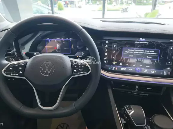 Volkswagen Touareg 2023 - 🎁 Giảm thêm tiền mặt & Tặng thêm phụ kiện khi liên hệ trực tiếp! LH: 0979 753 204 Mr Thắng