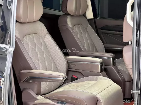 Volkswagen Viloran Luxury 2025 - 🎁 Giảm thêm tiền mặt & Tặng thêm phụ kiện khi liên hệ trực tiếp! LH: 0979 753 204 Mr Thắng