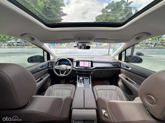 Volkswagen Viloran Luxury 2025 - 🎁 Giảm thêm tiền mặt & Tặng thêm phụ kiện khi liên hệ trực tiếp! LH: 0979 753 204 Mr Thắng