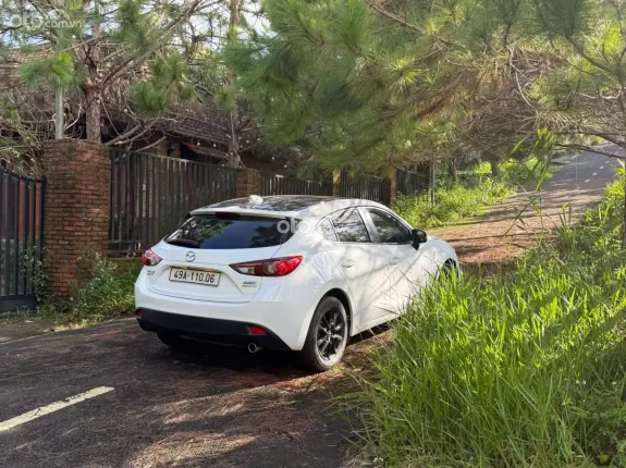Mazda 3 1.5 Hatchback 2016 - Xe 1 chủ gốc Lâm đồng