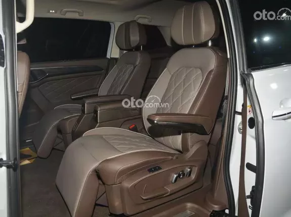 Volkswagen Viloran 2025 - 🎁 Giảm thêm tiền mặt & Tặng thêm phụ kiện khi liên hệ trực tiếp! LH: 0979 753 204 Mr Thắng
