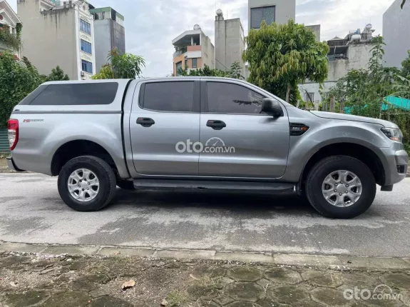 Ford Ranger XLS 2.0L 4x2 AT 2016 - Liên hệ em xem xe tại Hà Nội