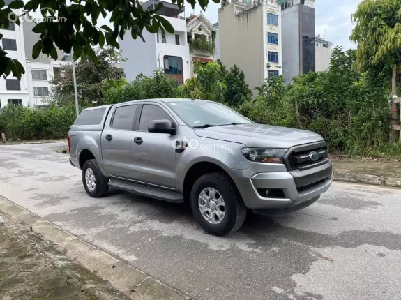 Ford Ranger XLS 2.0L 4x2 AT 2016 - Liên hệ em xem xe tại Hà Nội
