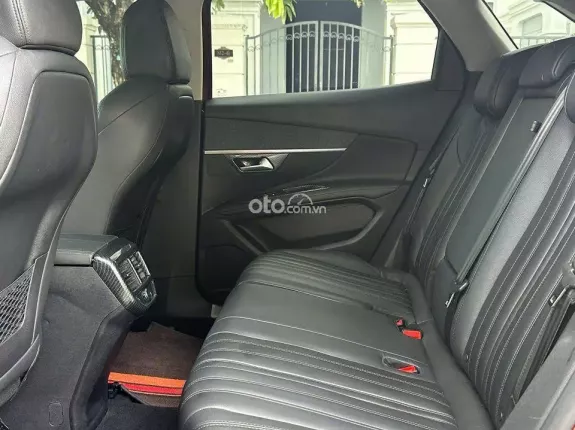 Peugeot 3008 Allure 2019 - SUV 5 chỗ thương hiệu Pháp