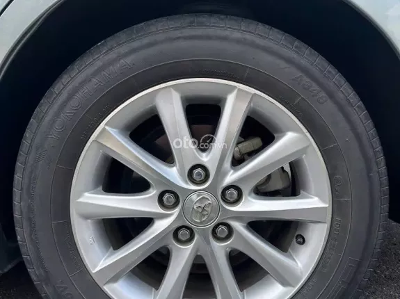 Toyota Camry 2.4G 2011 - Toyota Camry 2.4G AT Model 2012 - Sedan Hạng D