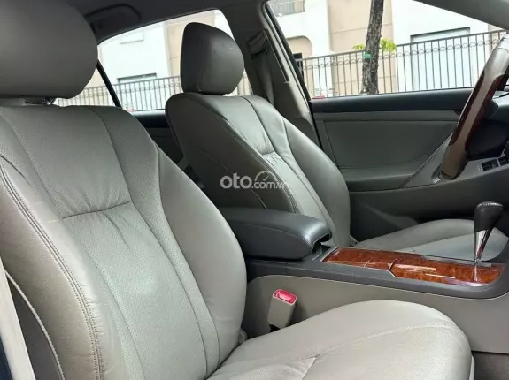 Toyota Camry 2.4G 2011 - Toyota Camry 2.4G AT Model 2012 - Sedan Hạng D
