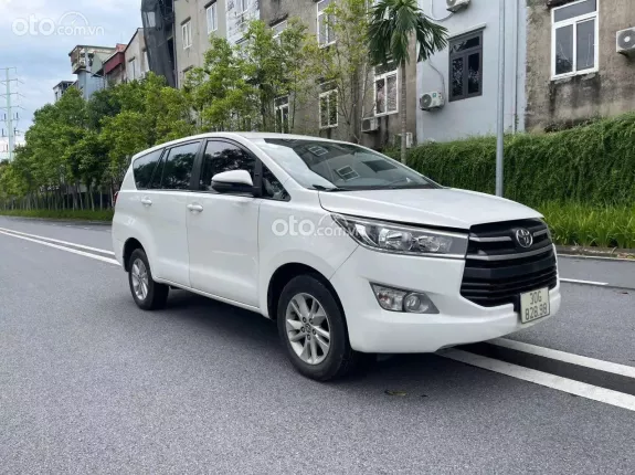 Toyota Innova 2.0E 2020 - Xe đẹp bản E, chủ đi giữ gìn