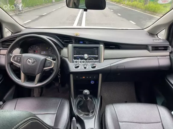 Toyota Innova 2.0E 2020 - Xe đẹp bản E, chủ đi giữ gìn