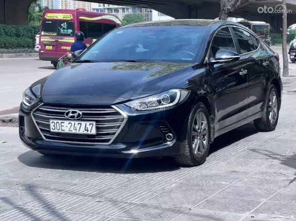Hyundai Elantra 1.6 AT Đặc biệt 2019 - Gia đình trào bán