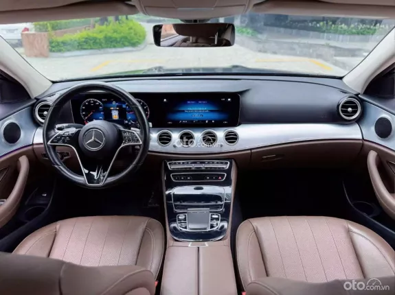 Mercedes-Benz E180 2022 - Bao check test