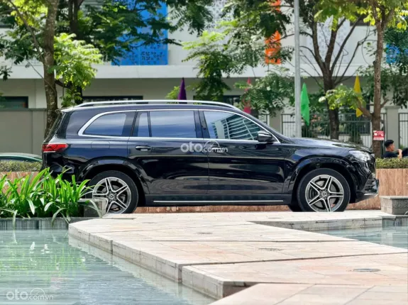 Mercedes-Benz GLS 450 4Matic 2022 - Up gói độ 23P cảnh báo điểm mù, giữ làn đường