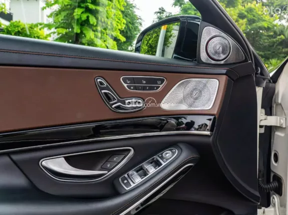 Mercedes-Benz Maybach S450 4Matic 2019 - Bao check test sai đền cọc