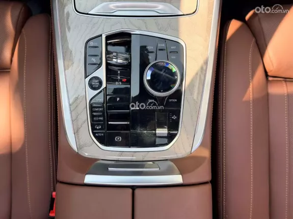 BMW X7 xDrive40i Pure Excellence 2023 - Bao check test - Bảo hành chính hãng dài