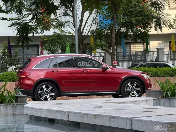 Mercedes-Benz GLC 200 4Matic 2019 - Bao check test - đã bảo dưỡng cấp lớn
