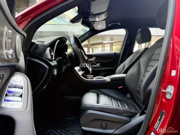 Mercedes-Benz GLC 200 4Matic 2019 - Bao check test - đã bảo dưỡng cấp lớn