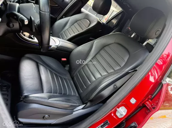 Mercedes-Benz GLC 200 4Matic 2019 - Bao check test - đã bảo dưỡng cấp lớn