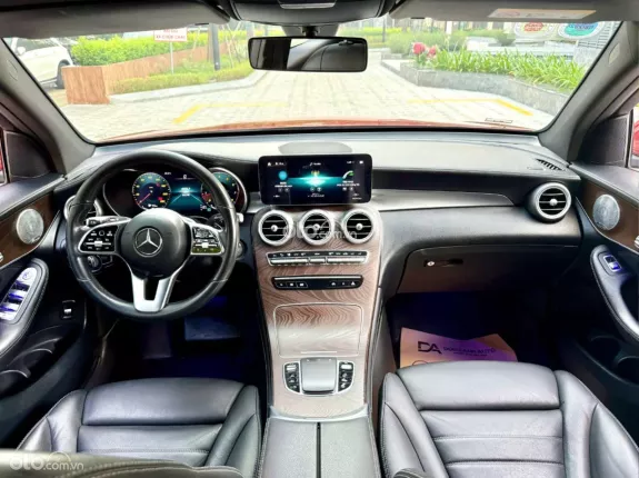 Mercedes-Benz GLC 200 4Matic 2019 - Bao check test - đã bảo dưỡng cấp lớn