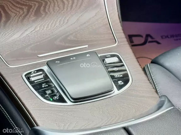 Mercedes-Benz GLC 200 4Matic 2019 - Bao check test - đã bảo dưỡng cấp lớn