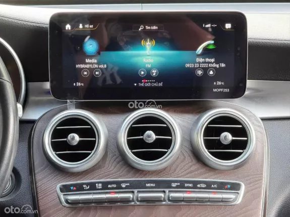 Mercedes-Benz GLC 200 4Matic 2019 - Bao check test - đã bảo dưỡng cấp lớn