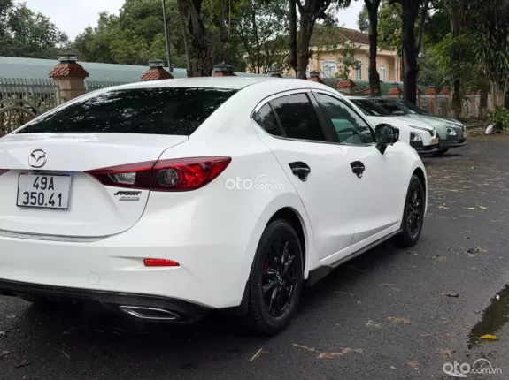 Mazda 3 1.5L Sedan 2016 - Xe rất mới