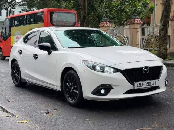 Mazda 3 1.5L Sedan 2016 - Xe rất mới