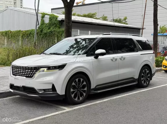 Kia Carnival 2.2D Signature 2022 - Kia Carnival Signature 2.2D sx2022 siêu đẹp, máy dầu bản cao nhất